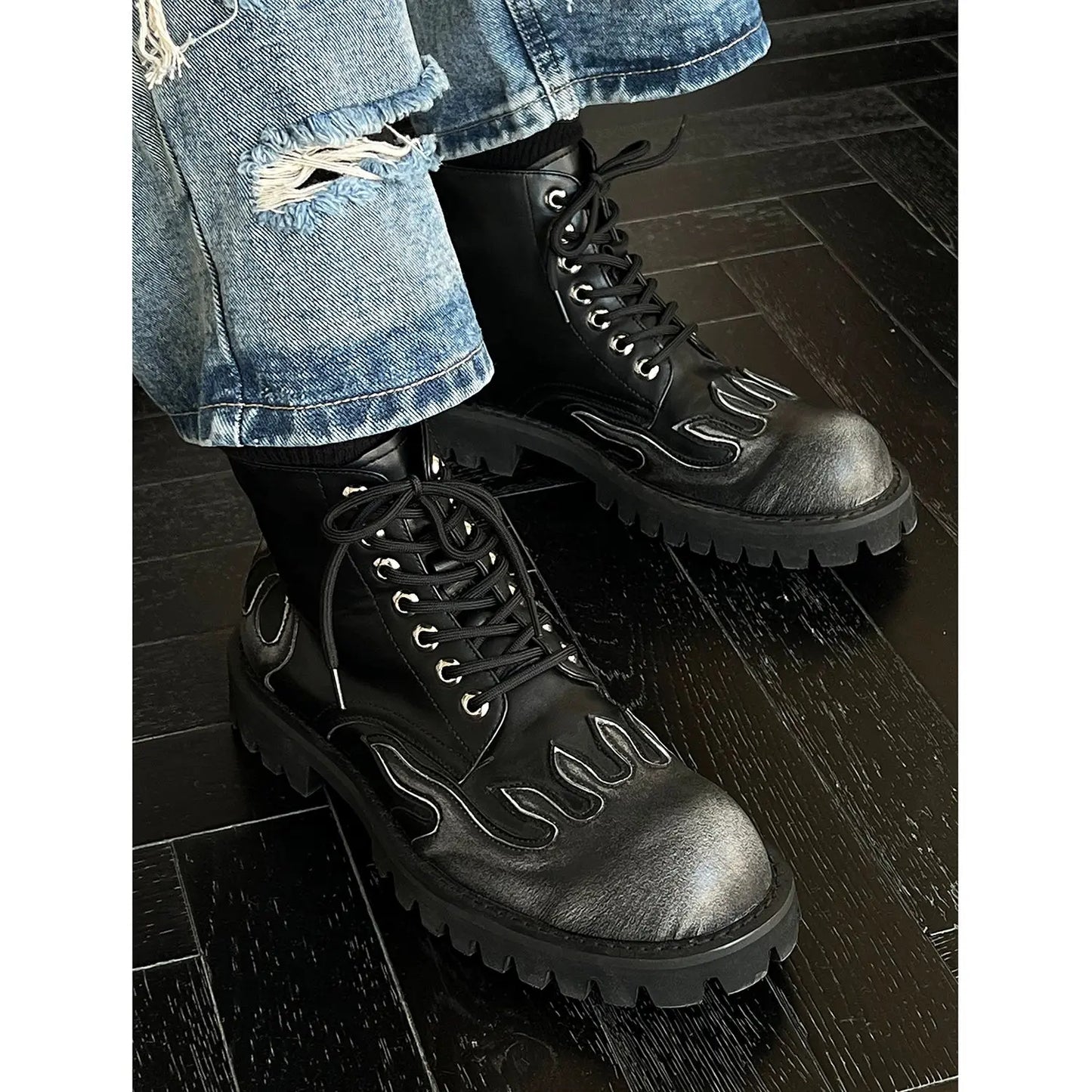 Flame Boots wavyvinyl