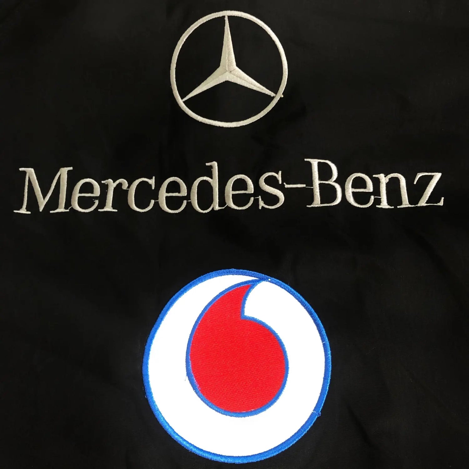 Jacket F1 McLren & Mercede$-Benz wavyvinyl