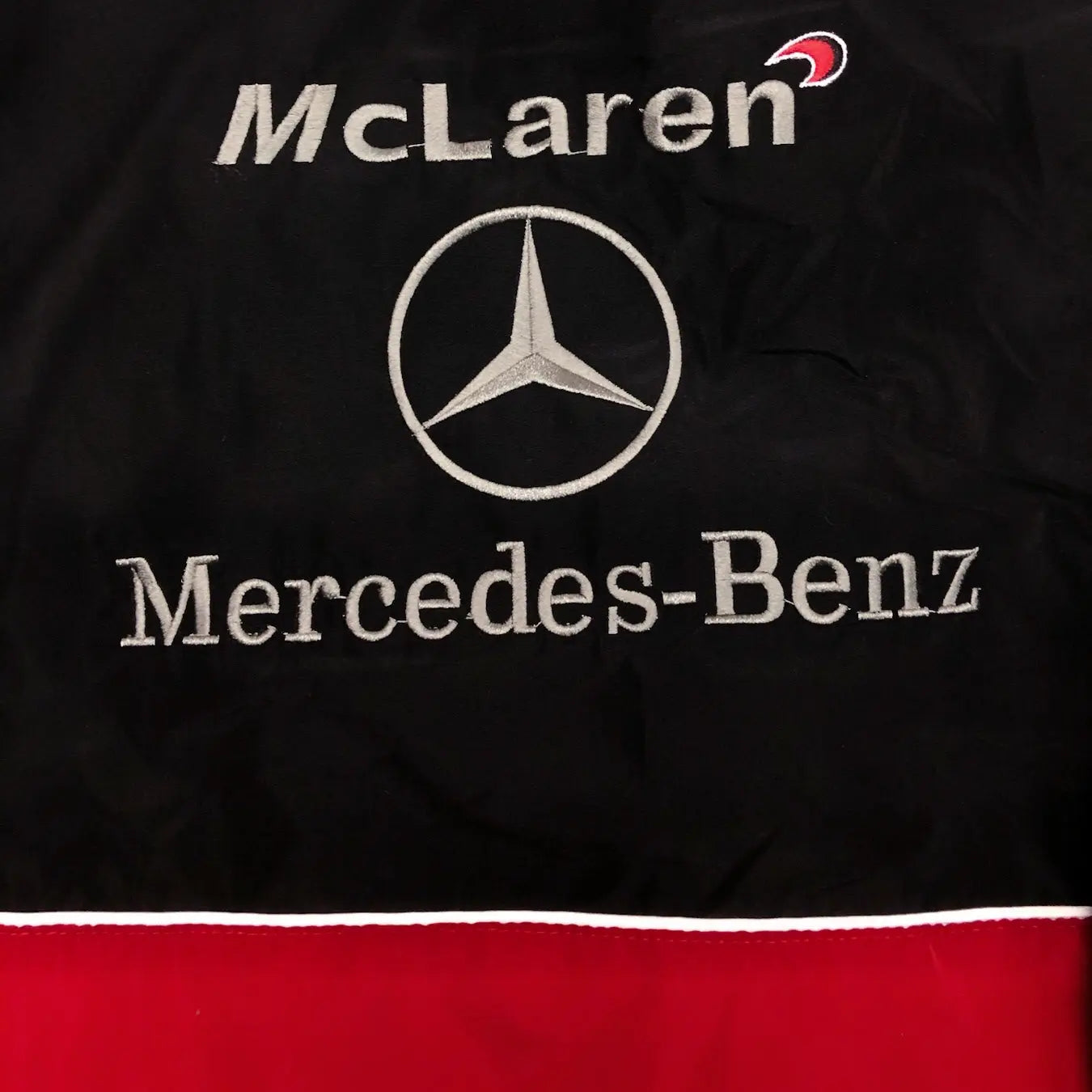 Jacket F1 McLren & Mercede$-Benz wavyvinyl